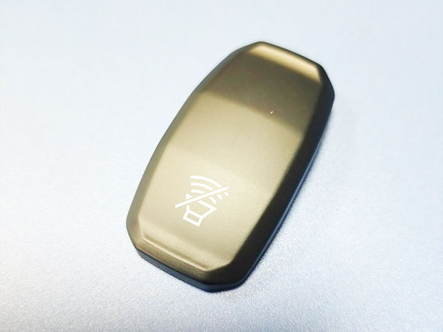 ２色成形・塗装及び塗装レーザー